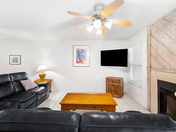 4th image of 604 Highcrest Dr Unit 523
