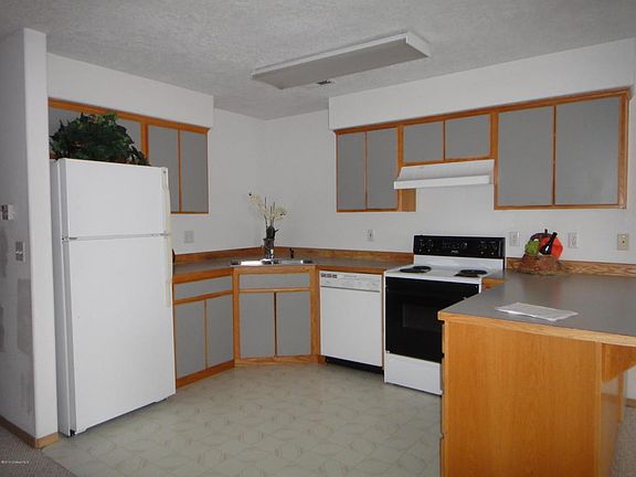 2nd image of 1322 Olney Ave