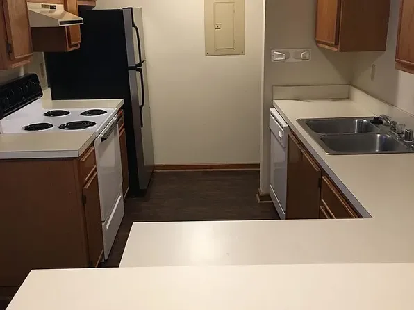 848 N Storer Ave APT 3, Fayetteville, AR 72701