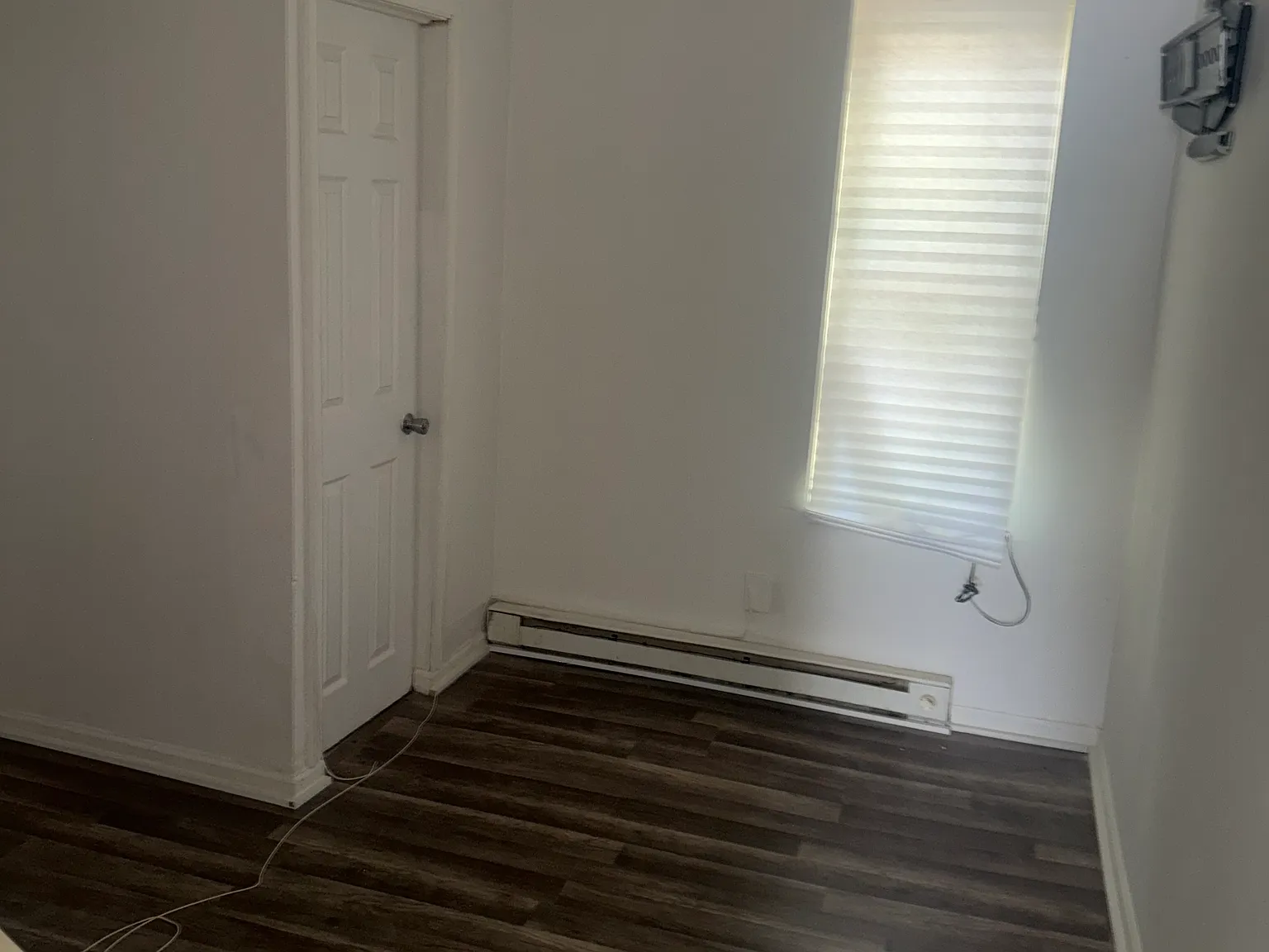 2 bed, 990 sqft, $1,200 — Photo 4