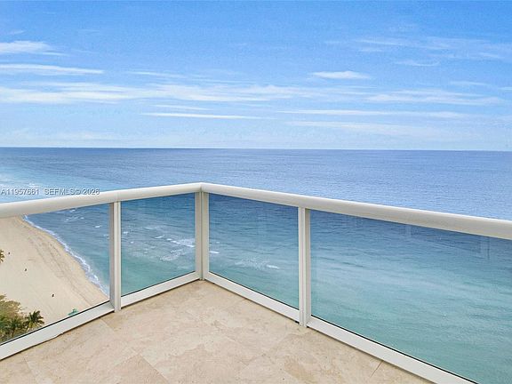 3rd image of 18101 Collins Ave APT 3609