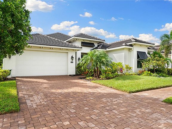 2nd image of 1418 Lilys Cay Cir