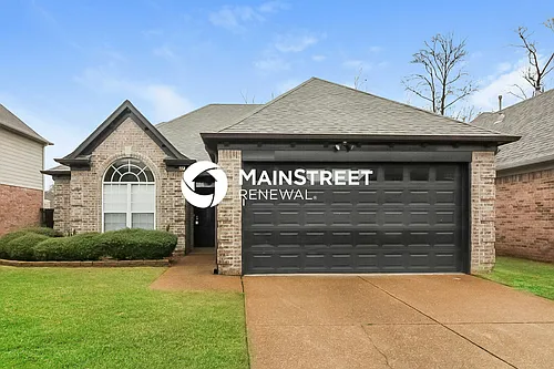 372 Fleets Hill Dr #D Photo 1