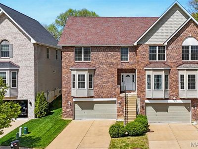 5703 Parc Ridge Way, Saint Louis, MO, 63139