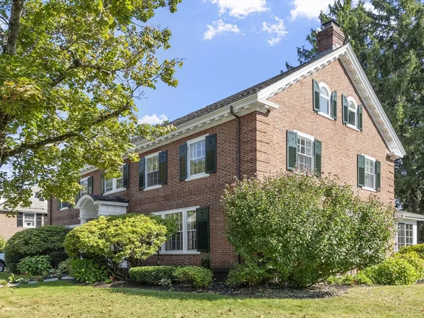 12 William St Unit 12, Andover, MA 01810