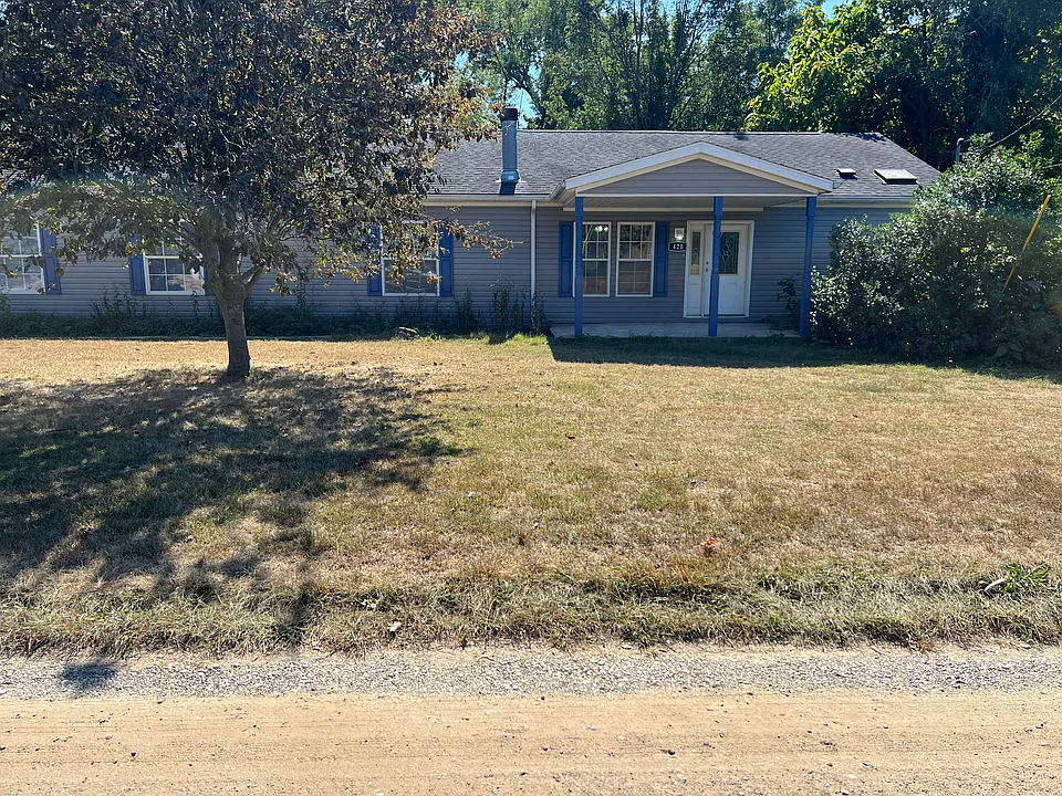 420 Decker St