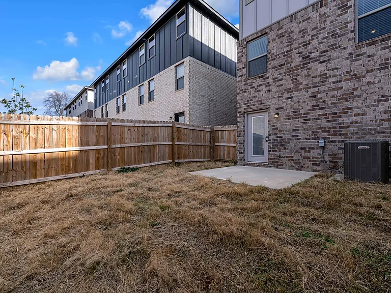 2634 Livingston Sq #1.2 — Photo 29