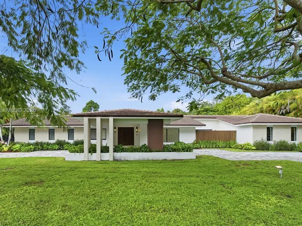 12050 SW 90th Ave, Miami, FL 33176