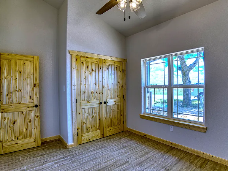 6034 County Road 256 — Photo 7