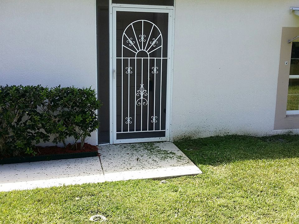 1st image of 2074 Majestic Pine Ct NE