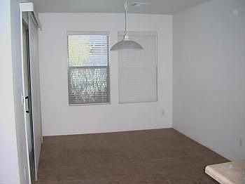 4th image of 45613 W Meadows Ln