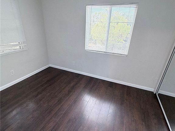 5th image of 1248 Wesley Ave Unit A