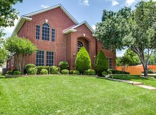 2400 York Dr, Carrollton, TX 75006