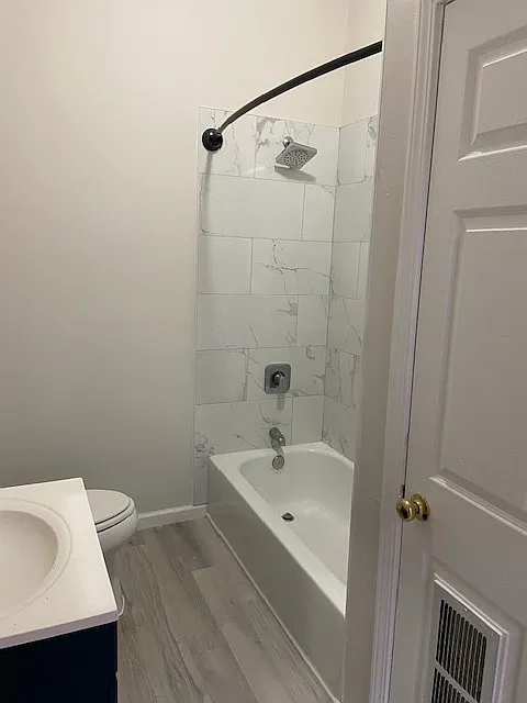 1 bed, $1,125 — Photo 4
