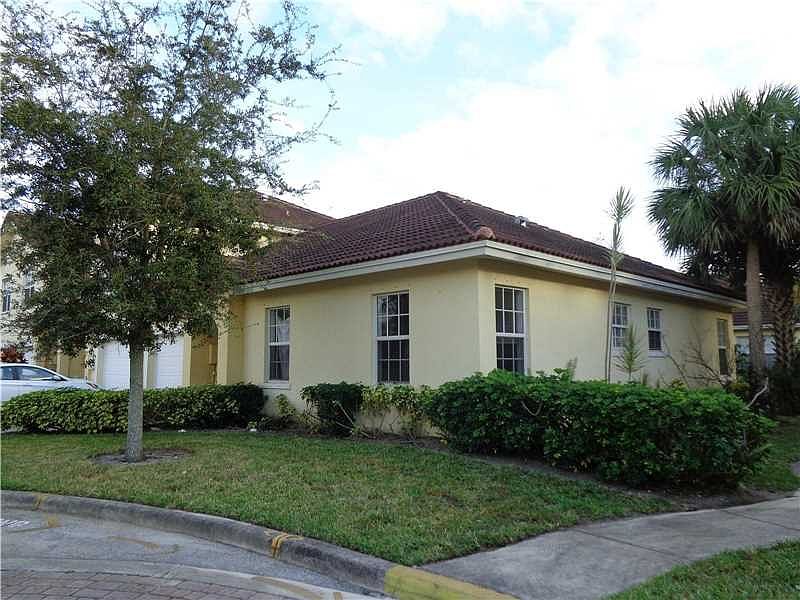 1st image of 1277 NW 27th Ave
