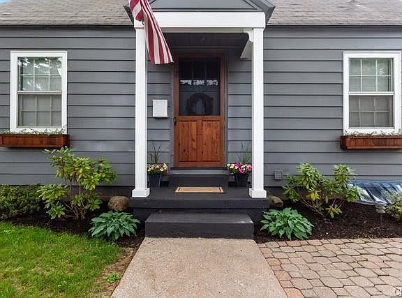 5th image of 118 Kensington Dr