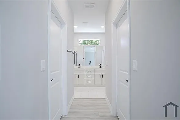 2545 Nordendale Blvd — Photo 18