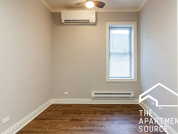 4th image of 640 W Wrightwood Ave #115