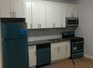559 Van Siclen Ave, Brooklyn, NY 11207