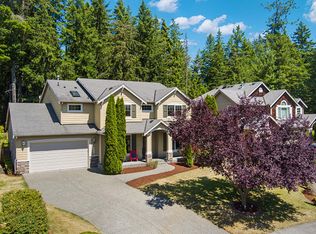 2776 NE Noll Valley Loop, Poulsbo, WA 98370