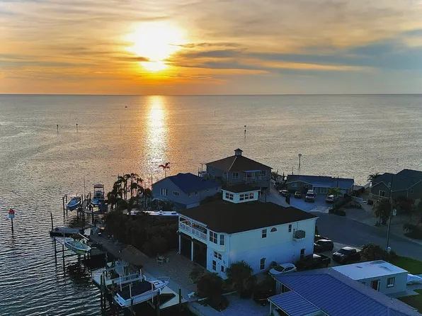 (undisclosed Address), Hudson, FL 34667