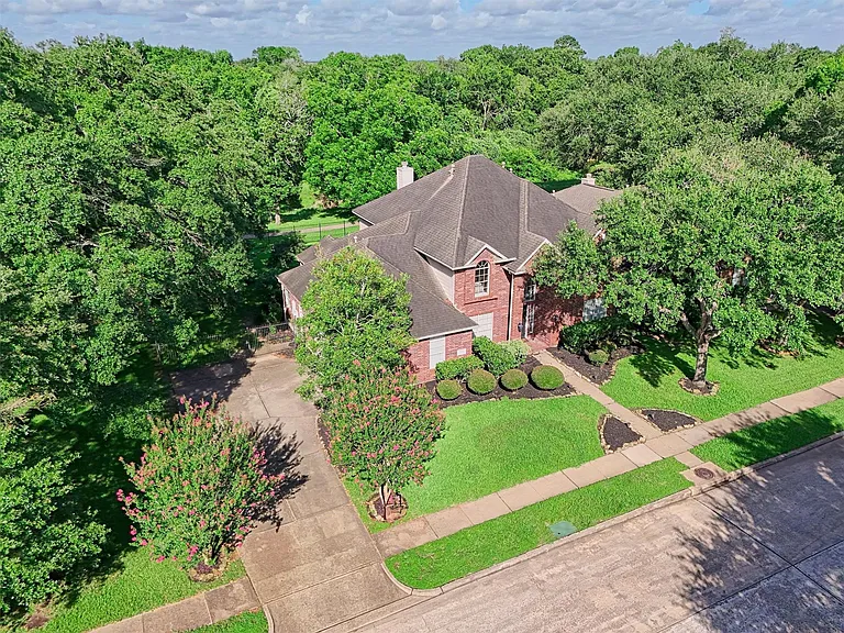 108 Oak Creek Ln — Photo 49
