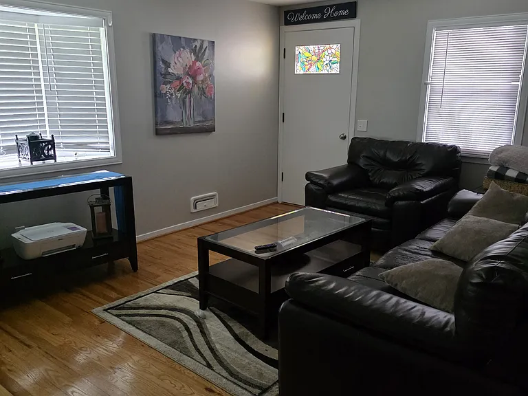 32 Mercedes Dr — Photo 29