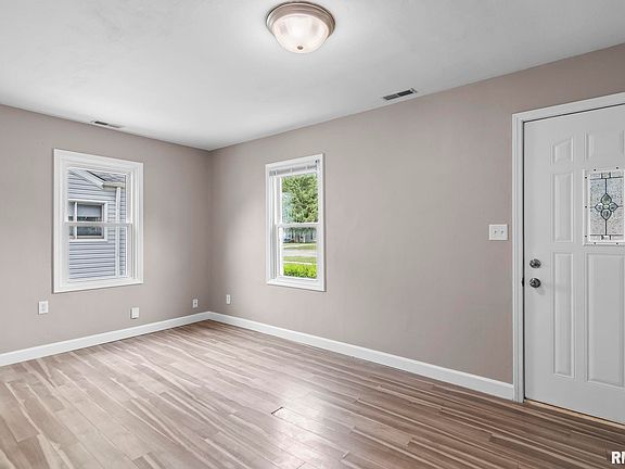4th image of 1709 N 20th St