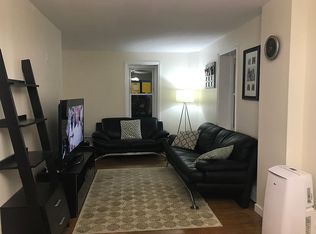 2608 Farmersville Rd, Bethlehem, PA 18020