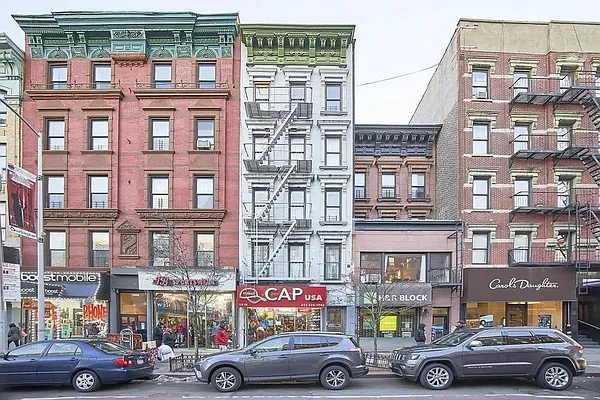 Rented by Luxury Property Group | media 18