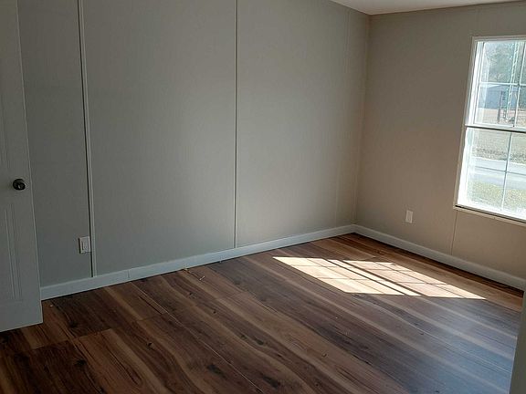 4th image of 132 Dry Branch Vlg Unit 26