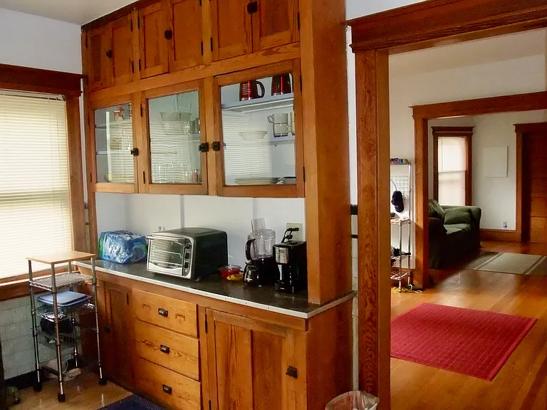 Kitchen opposite sink & dishwasher