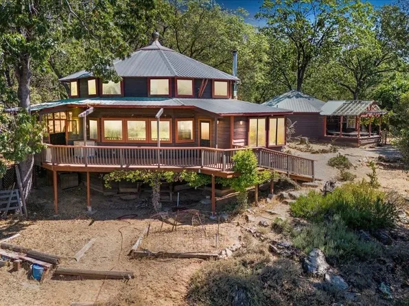 22028 Montgomery Rd, Sonora, CA 95370