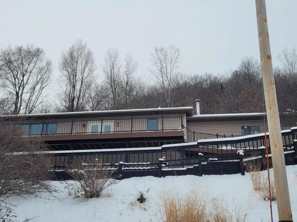 1700 Town hall ROAD EAST East, La Crescent, MN 55947