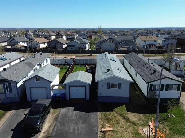 117 W McKinlay Cres, Wood Buffalo, AB T9K 2M6