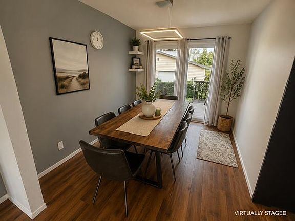 4th image of 115 Alder Dr