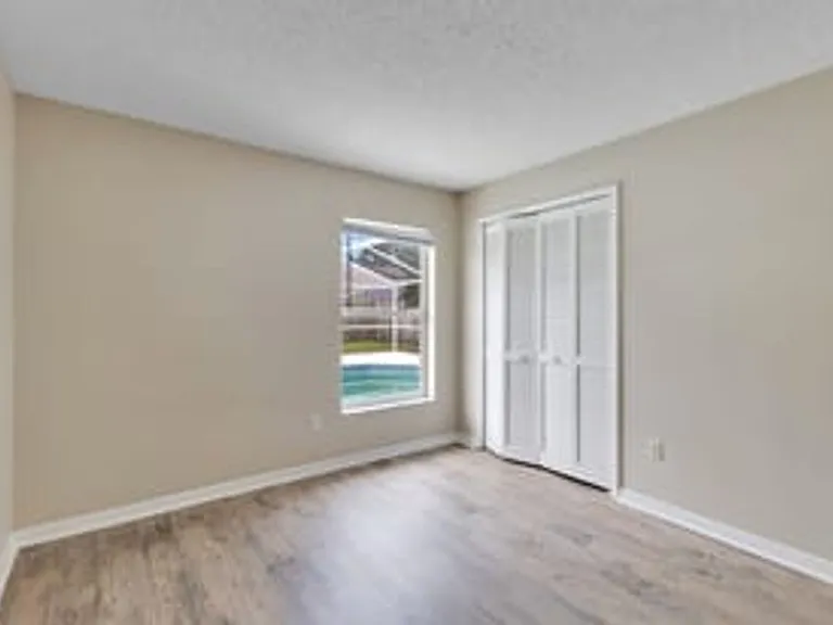8821 Parliament Ct — Photo 13
