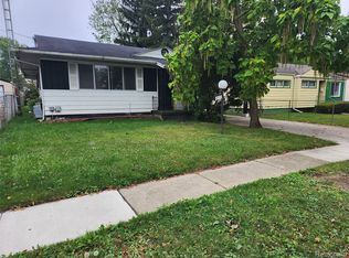 617 W Holbrook Ave, Flint, MI 48505
