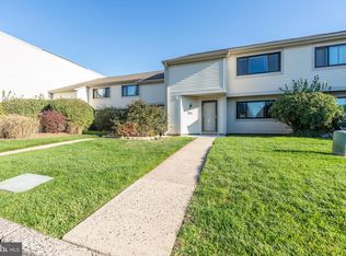 805 Freedom Cir, Harleysville, PA 19438