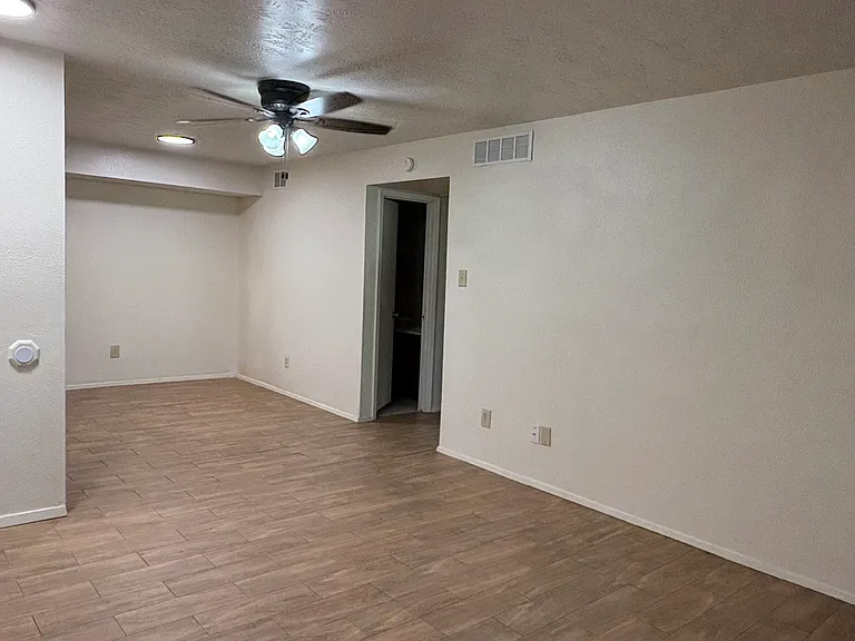 10555 Turtlewood Ct #2303 — Photo 5