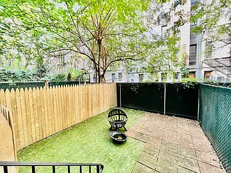 Rented by HOLTON REAL ESTATE INC.