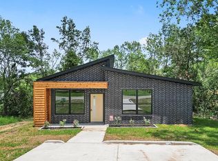 14900 Big Spring Cir, Willis, TX 77378