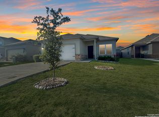 6917 Phoenix Path, Converse, TX 78109