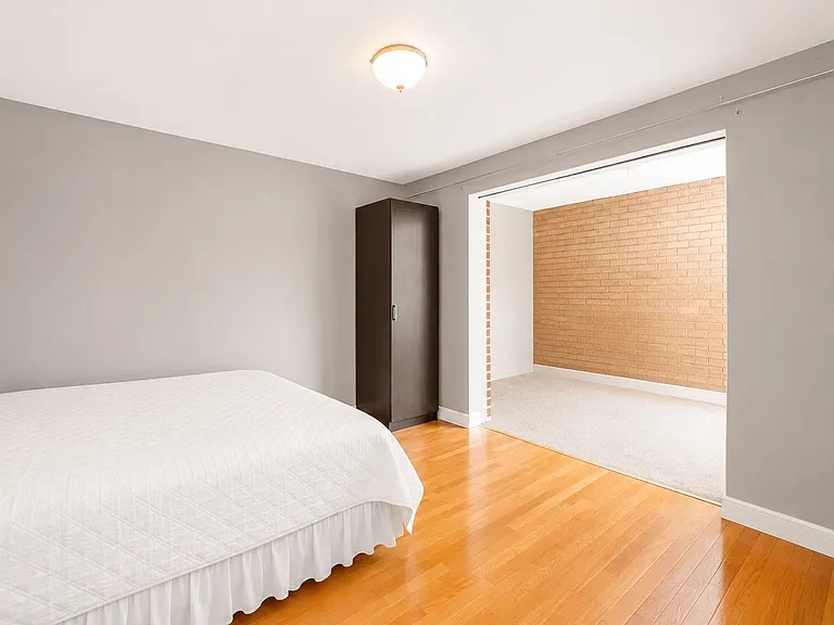 11A Commonwealth Ct #11 — Photo 12