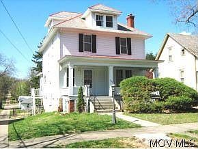 1st image of 709 Washington St