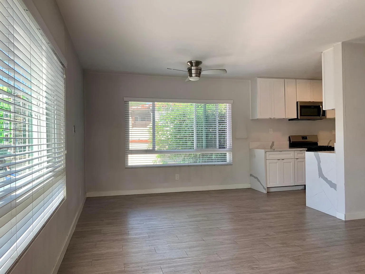 2 bed, 1100 sqft, $3,050 — Photo 4