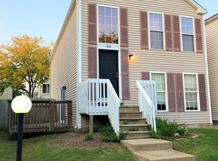 818 Symphony Dr, Aurora, IL 60504