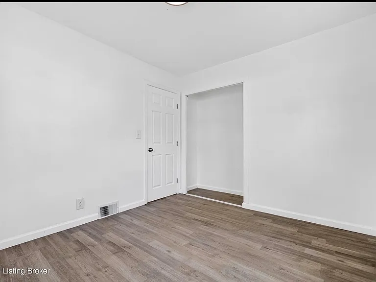 418 W Southside Ct — Photo 6