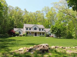 3 Carolines Way, New Milford, CT 06776