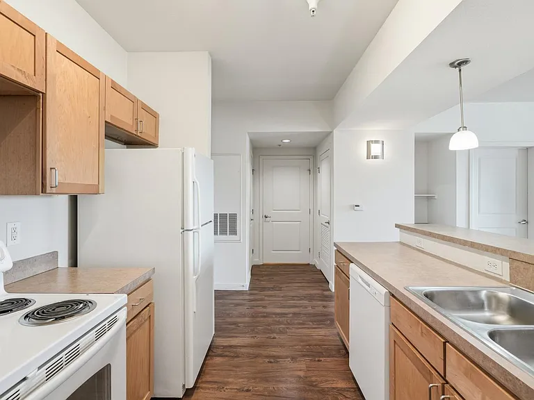 Clay Street Residences — Photo 20